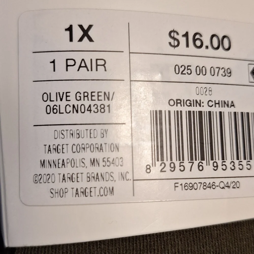 NEW!!  A NEW DAY CAPRI LEGGINGS. - Picture 4 of 5